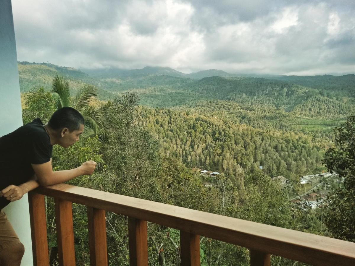 Made Oka Homestay And Warung Мундук Экстерьер фото