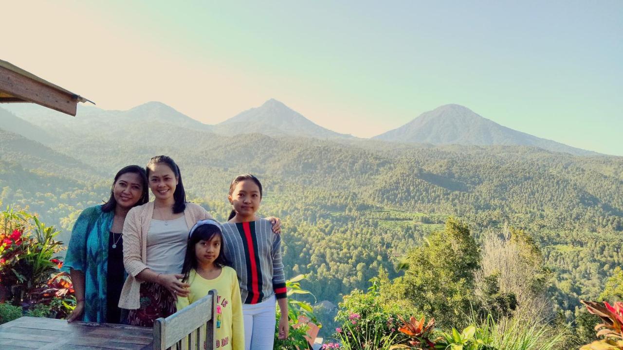 Made Oka Homestay And Warung Мундук Экстерьер фото