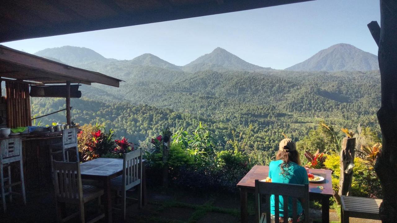 Made Oka Homestay And Warung Мундук Экстерьер фото