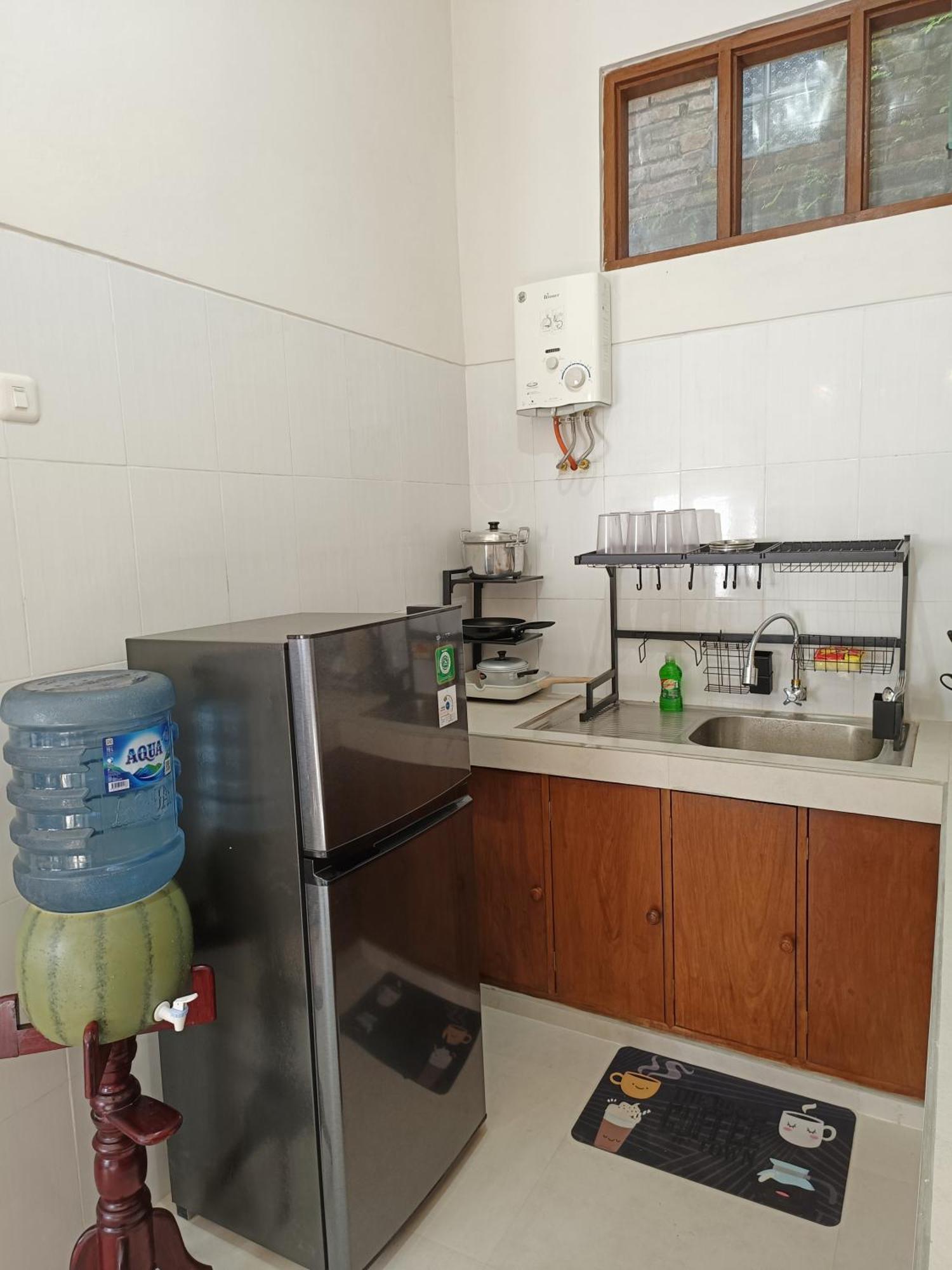 Made Oka Homestay And Warung Мундук Экстерьер фото