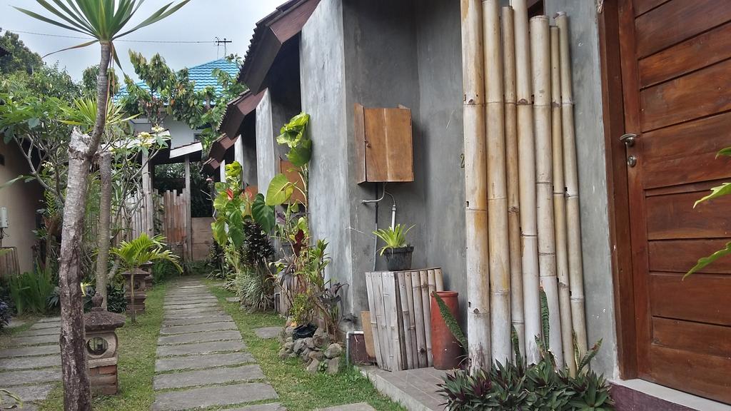 Made Oka Homestay And Warung Мундук Экстерьер фото